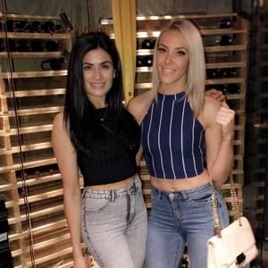 Meet your Posher, Marie-laure